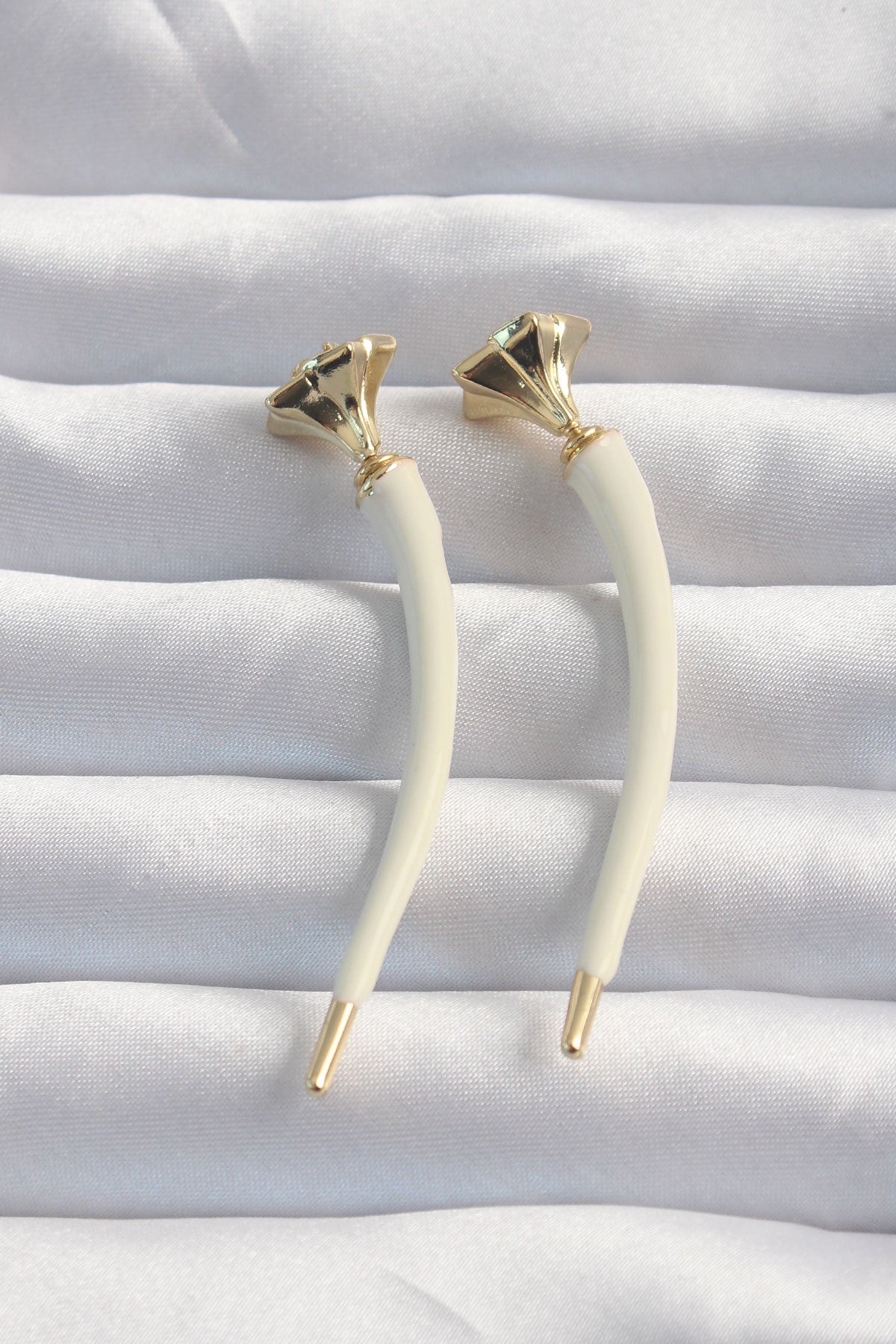 Brass Cream Color Botega Earrings