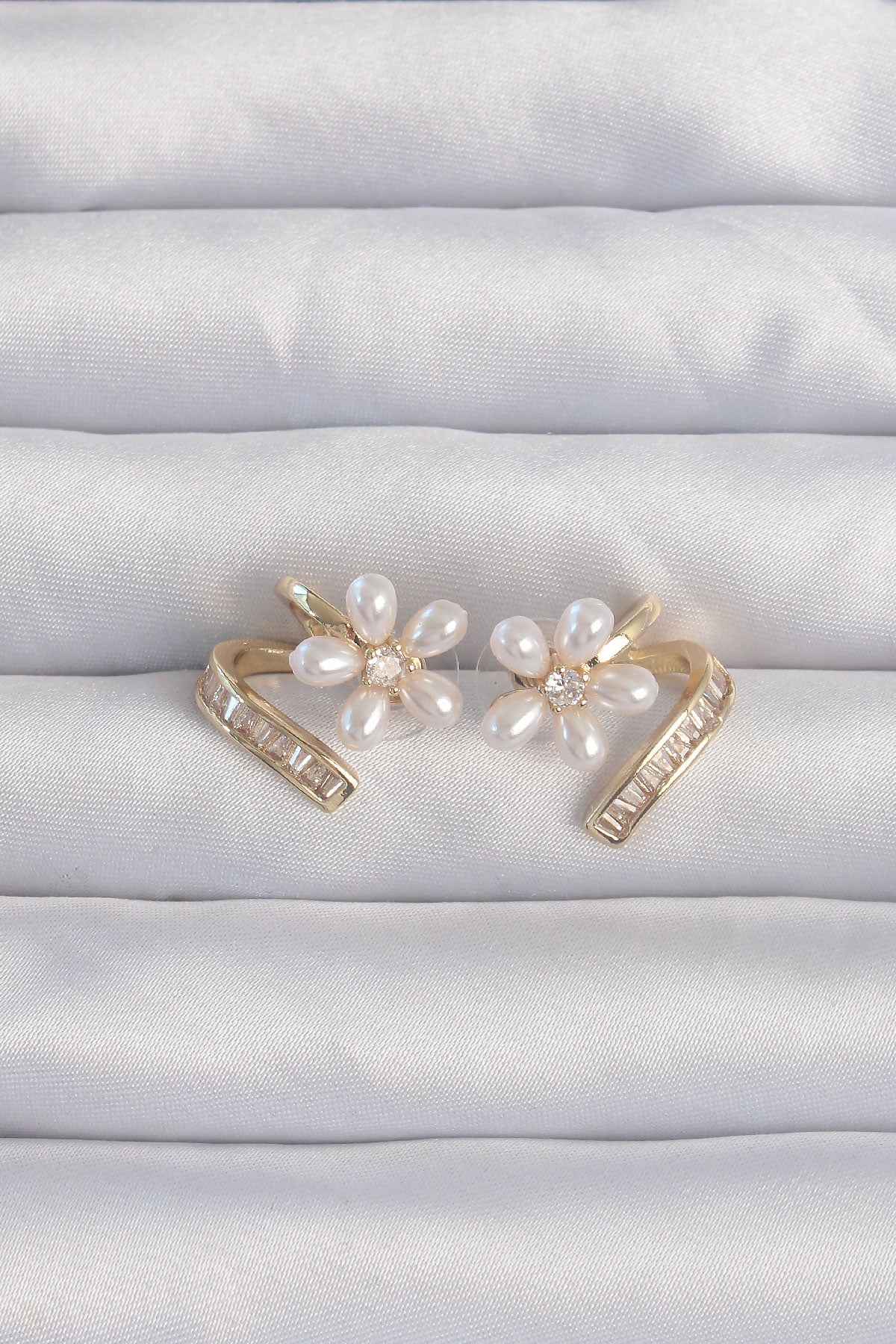 Brass Gold Color Zirconia Stone Twisted Pearl Flower Earrings