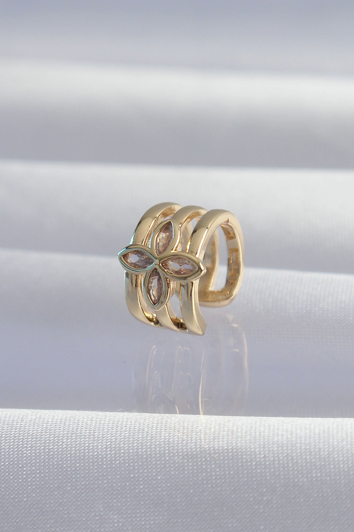 Brass Gold Color Clover Earcuff Earrings