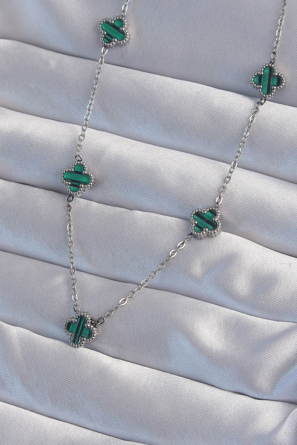 316L Steel Silver Color Minimal Green Enamel Clover Necklace