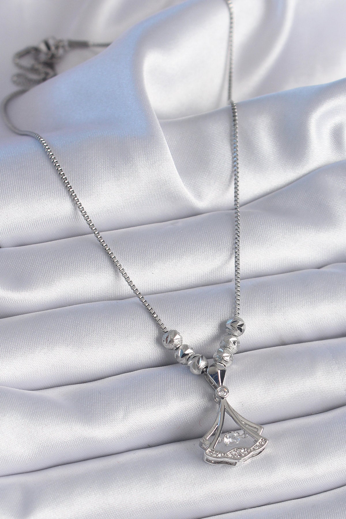 316L Steel Chain Silver Color Gingko Leaf Model Zircon Stone Detail Women's Necklace