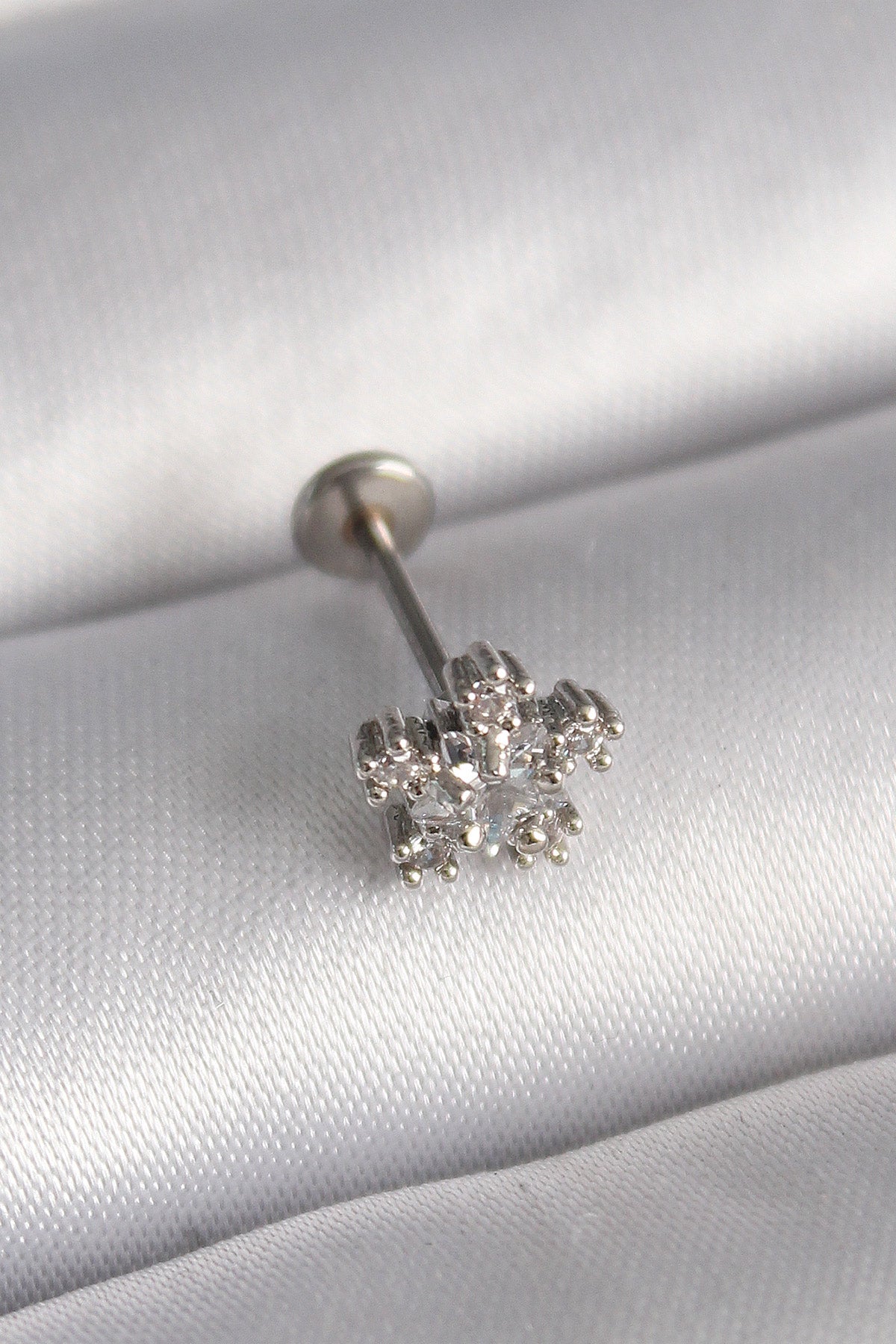 316L Steel Silver Color Zircon Stone Star Model Tragus Piercing