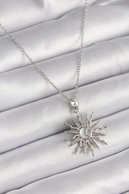 316L Steel Silver Color Chain Zircon Stone Sun Model Mother-of-Pearl Moon Embroidery Detail Women's Necklace