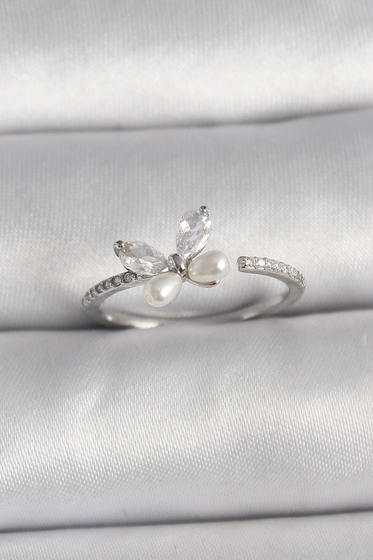 Brass Silver Color Zircon Stone Butterfly Model Pearl Detailed Adjustable Ring