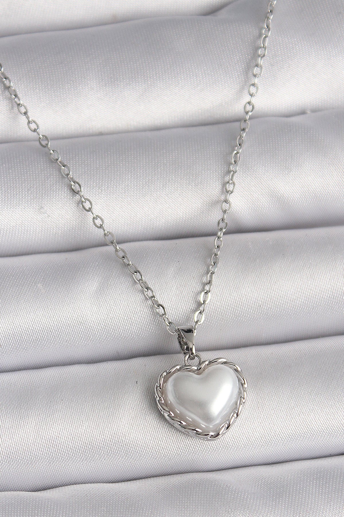 316L Steel Silver Color Chain 3D Pearl Heart Model Women's Necklace