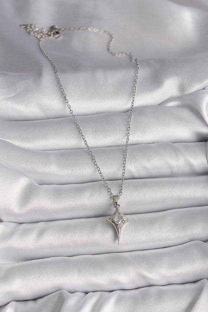 316L Çelik Gümüş Renk Zincir Zirkon Taşlı Kuzey Yıldızı Model Kadın Kolye