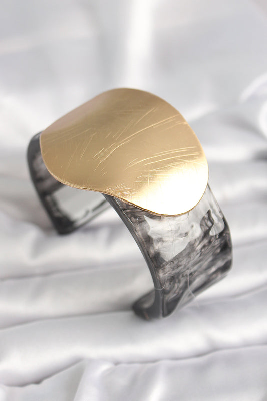 Black Marble Pattern Acrylic Plastic Gold Circle Plate Model Vintage Women's Bracelet