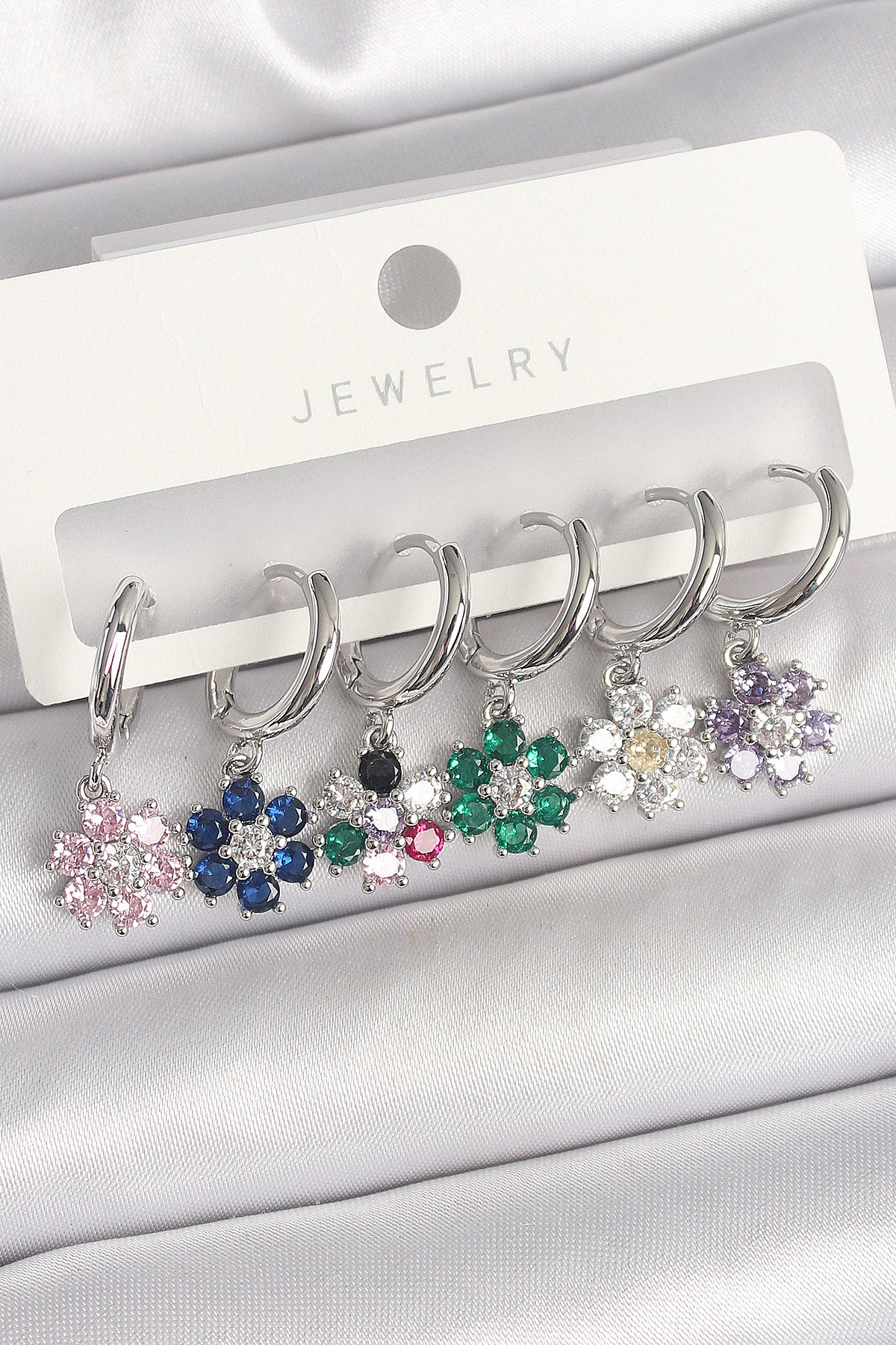 Pirinç Gümüş Renk Sallantı Renkli Zirkon Taşlı Çiçek Model Kadın Küpe Seti