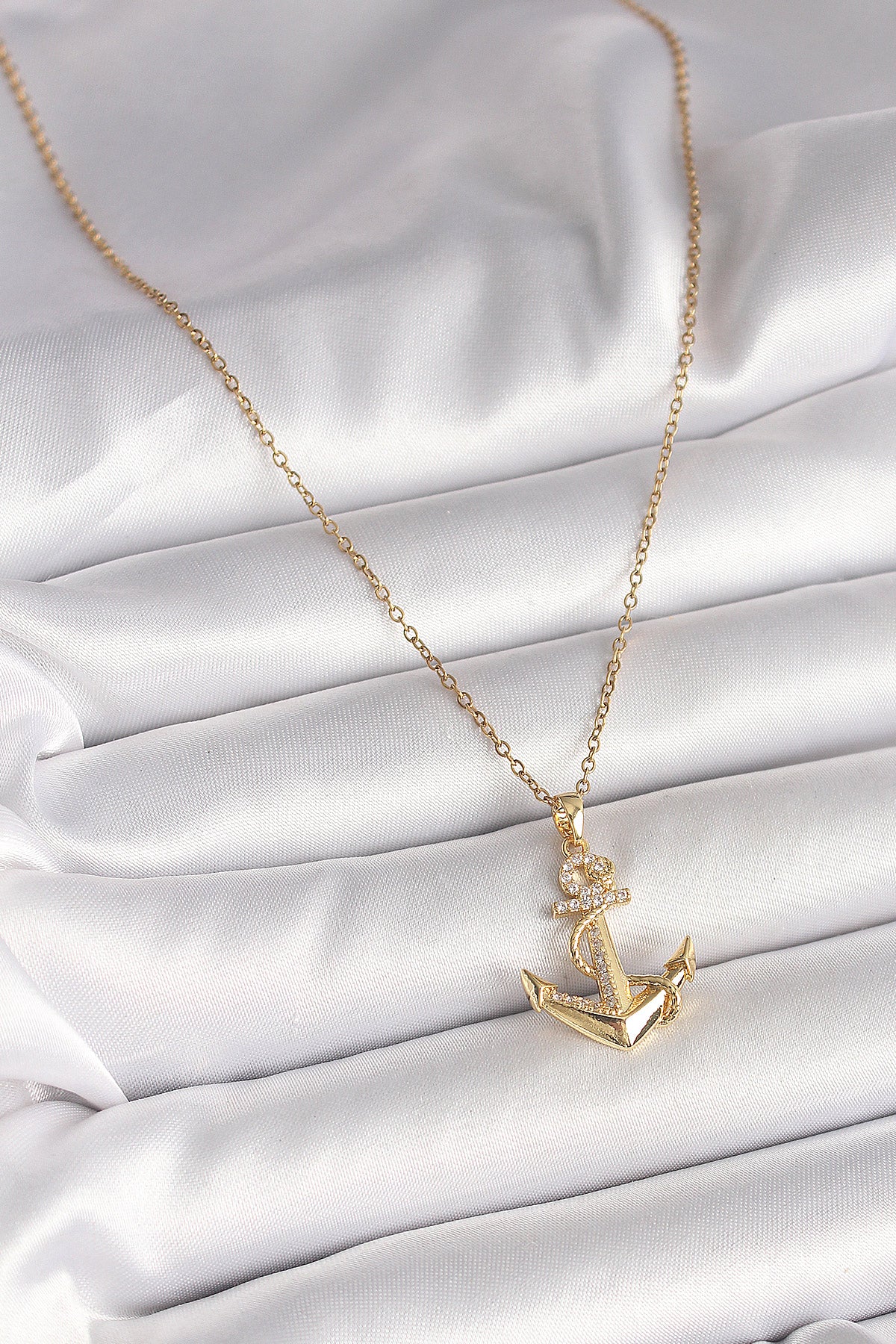 316L Çelik Gold Renk Zincir Zirkon Taş Detaylı Çapa Model Kadın Kolye