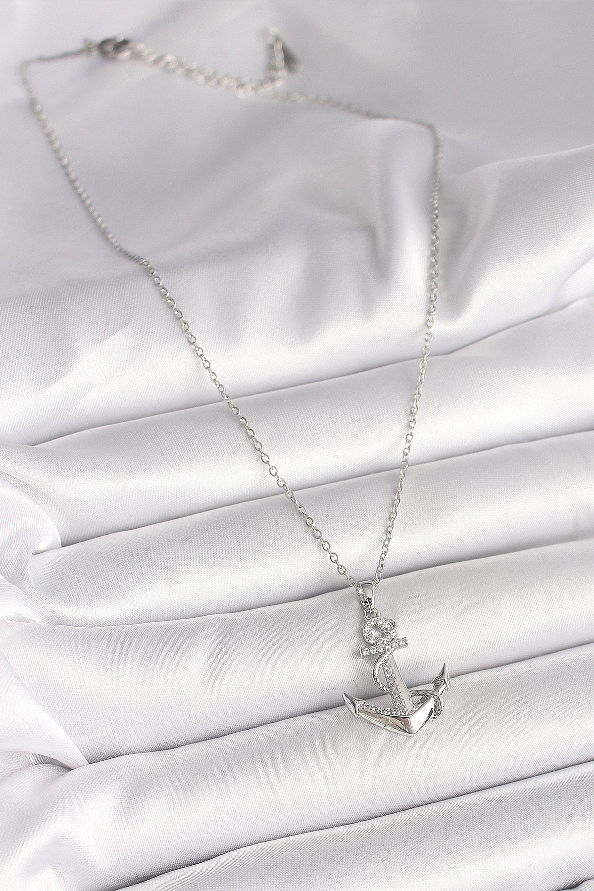 316L Çelik Gümüş Renk Zincir Zirkon Taş Detaylı Çapa Model Kadın Kolye