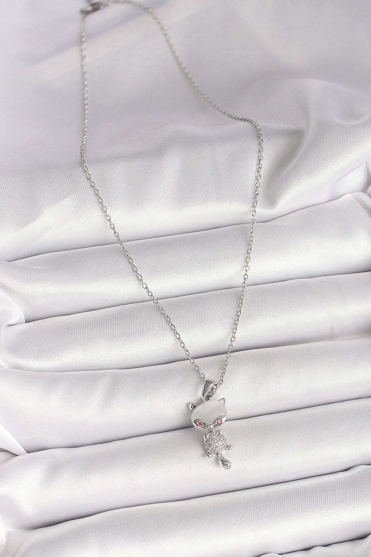 316L Çelik Gümüş Renk Zincir Zirkon Taşlı Kedi Model Kadın Kolye