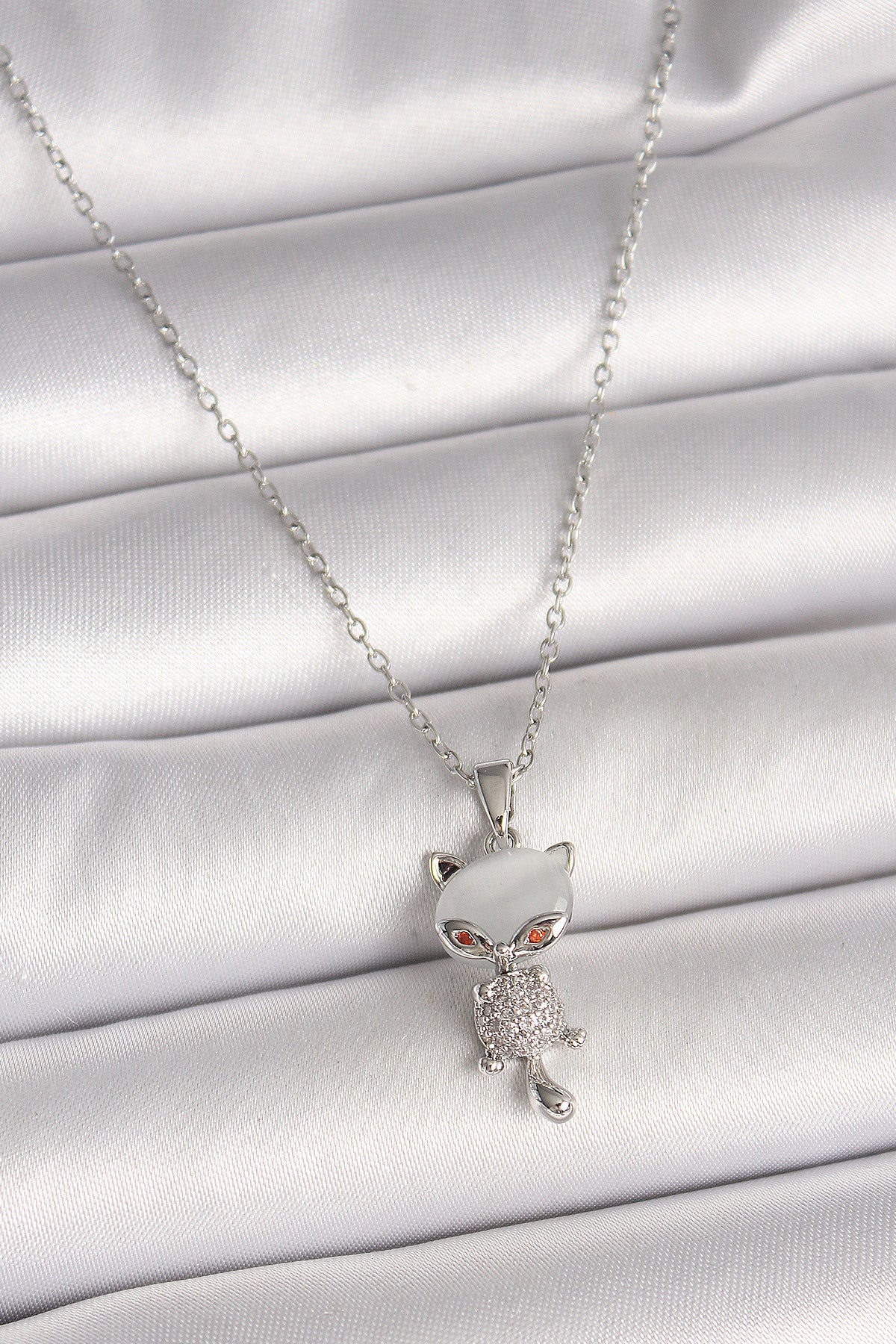 316L Çelik Gümüş Renk Zincir Zirkon Taşlı Kedi Model Kadın Kolye
