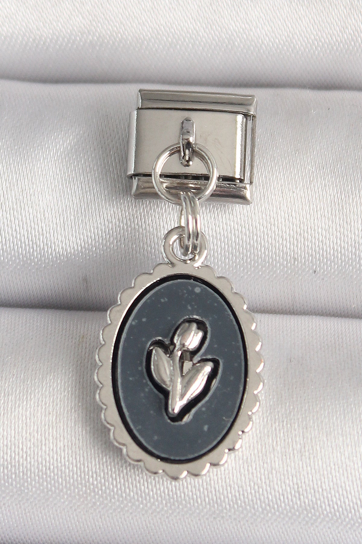 316L Steel Silver Color Flower Embroidered Black Portrait Model Nomination Charm