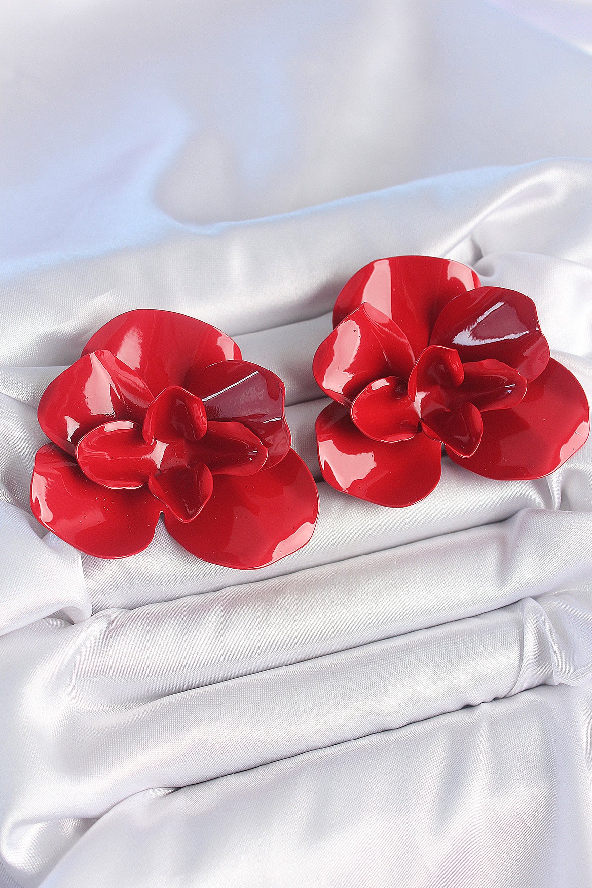 Brass Red Color Rose Model Women's Earrings