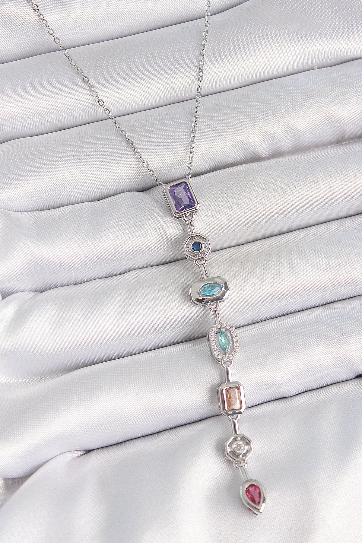 316L Çelik Gümüş Renk Zincir Zirkon Taşlı Y Model Dekolte Kadın Kolye