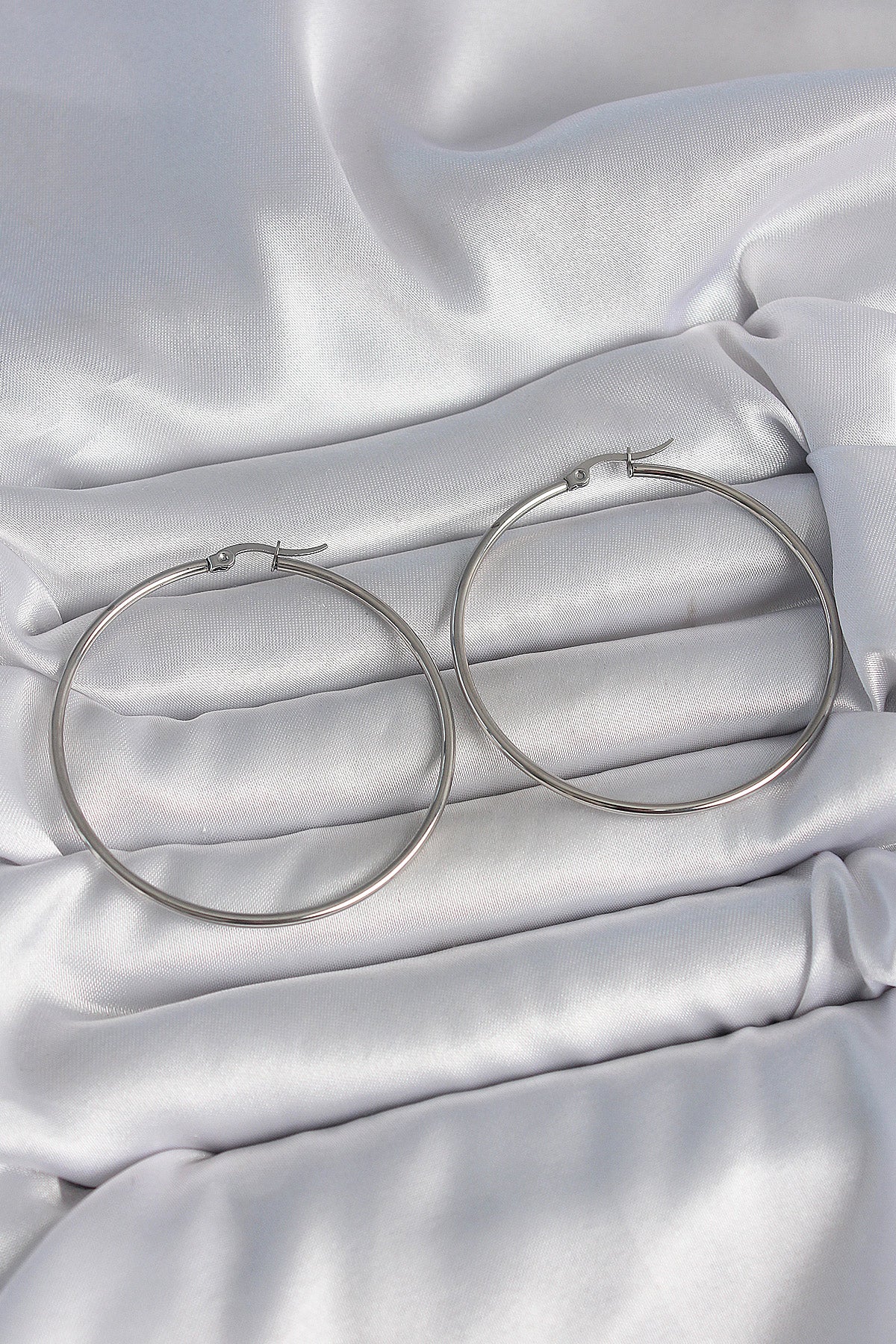 316 Çelik Gümüş Renk 53 mm Halka Model Kadın Küpe