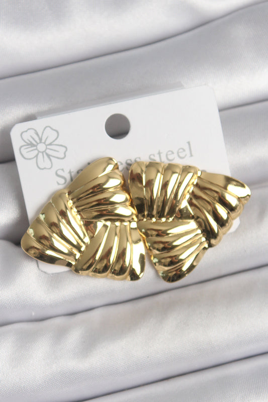 316 Çelik Gold Renk İşlemeli Üçgen Model Kadın Küpe