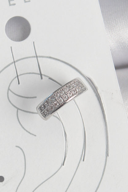 Pirinç Gümüş Renk Zirkon Taşlı Kıkırdak Model Kadın Küpe