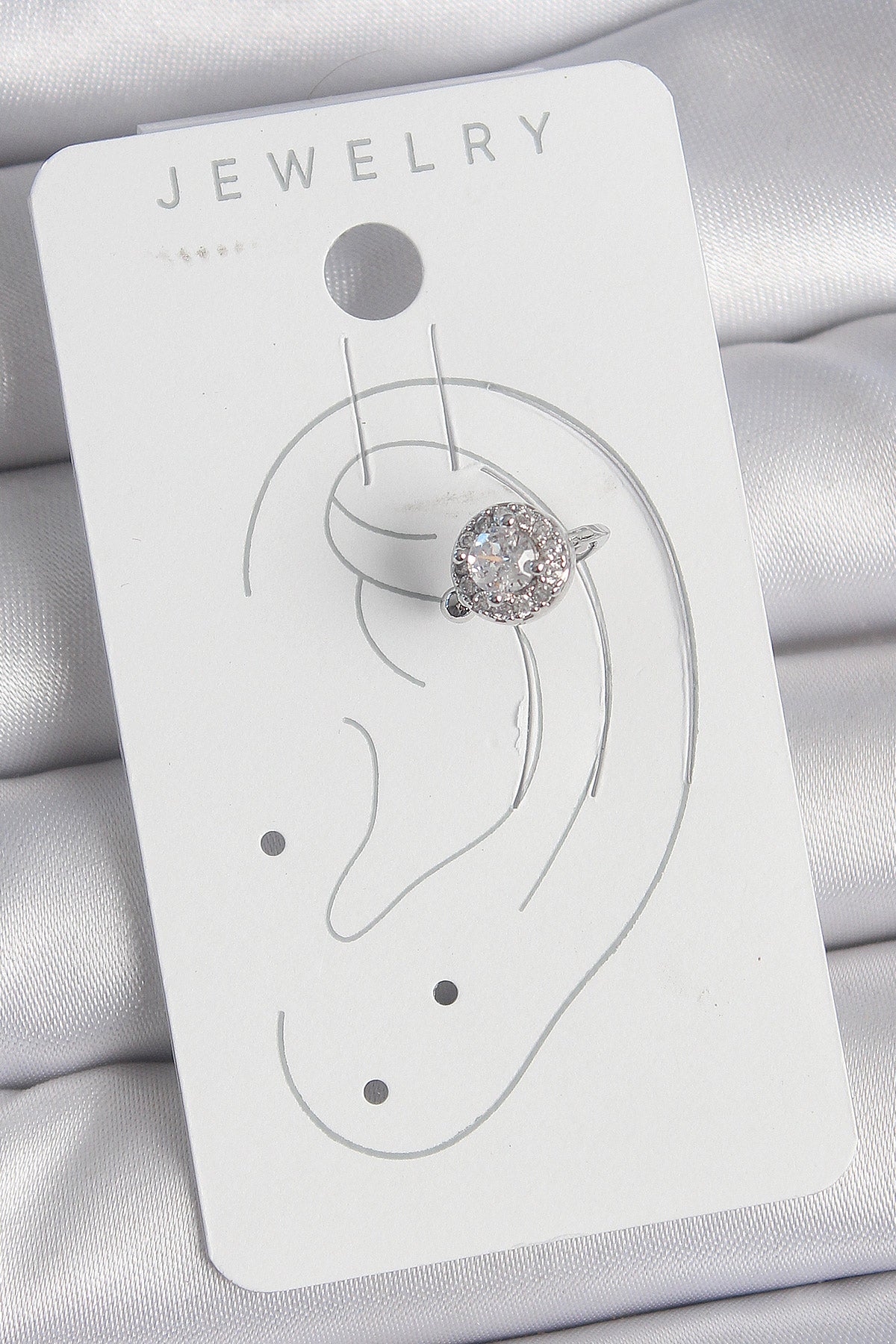 Pirinç Gümüş Renk Zirkon Taşlı Kadın Kıkırdak Model Küpe