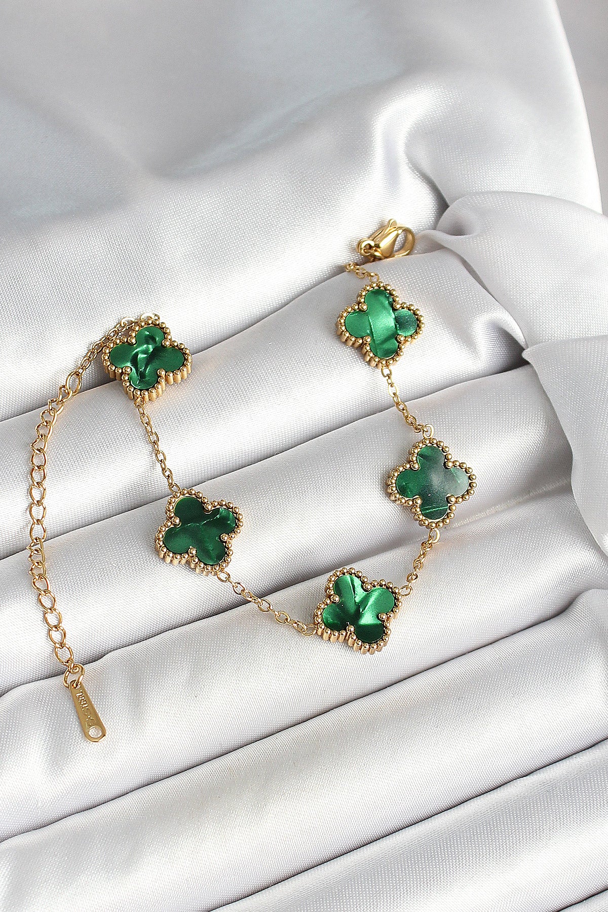 316L Çelik Sedefli Zümrüt Yeşil Gold Renk Yonca Kadın Bileklik