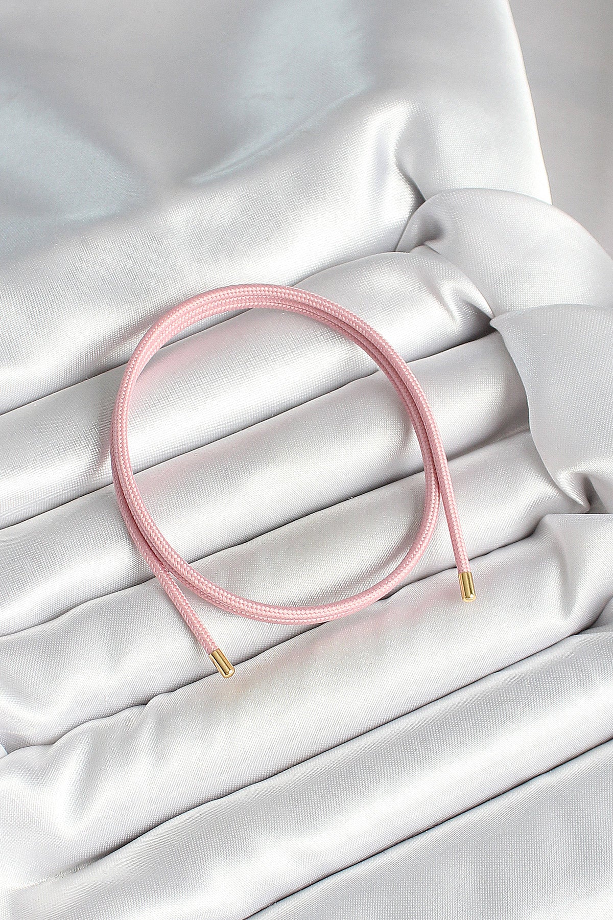 Mıknatıslı Kırmızı Renk Sarmal Kadın Bileklik