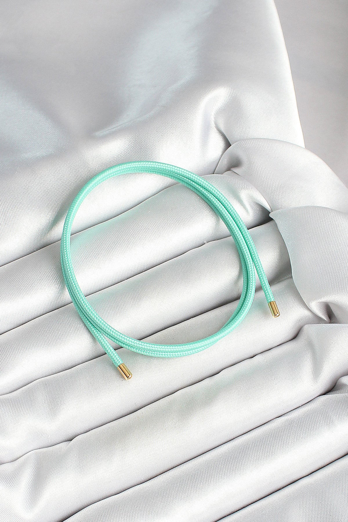 Mıknatıslı Turkuaz Renk Sarmal Kadın Bileklik