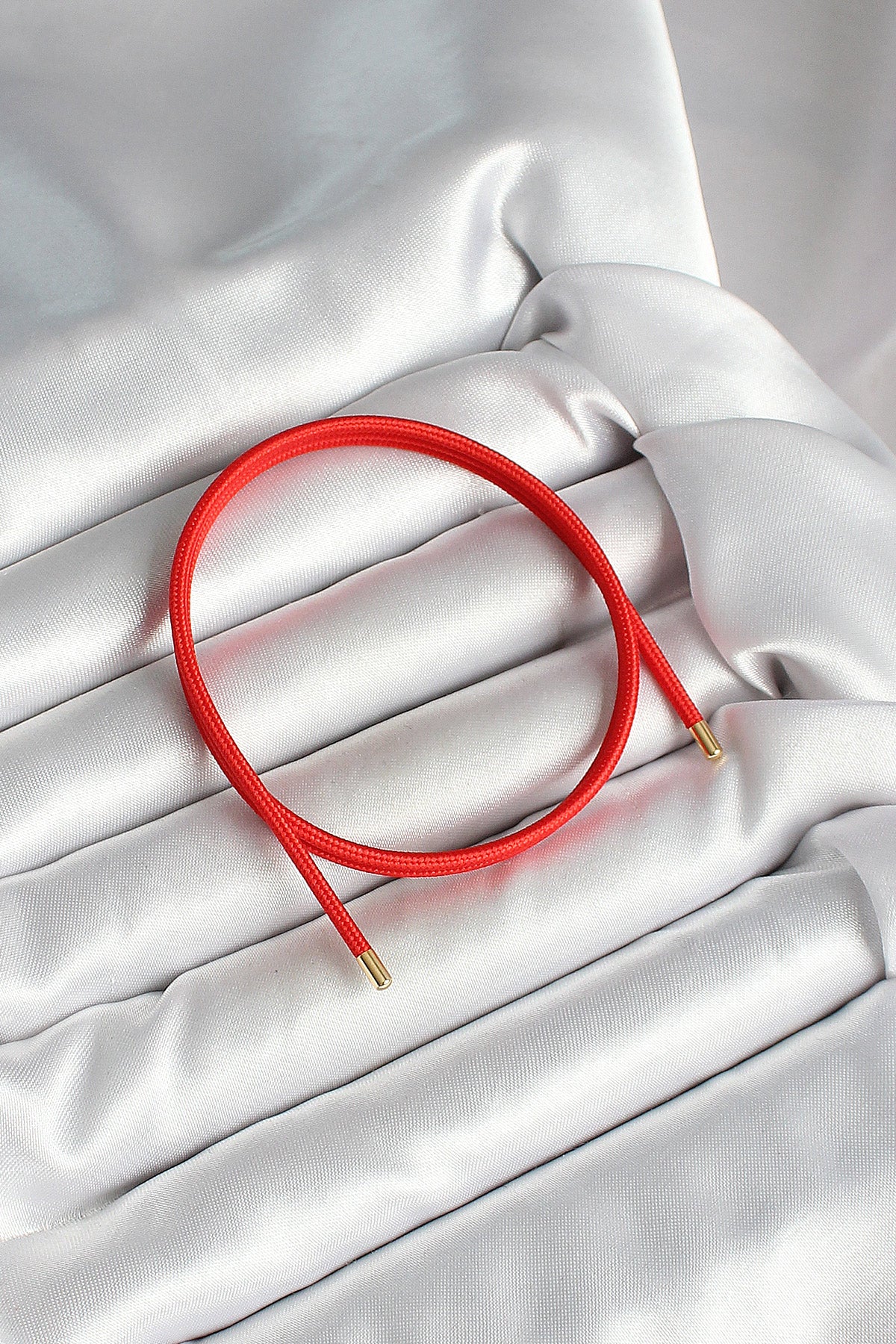 Mıknatıslı Kırmızı Renk Sarmal Kadın Bileklik