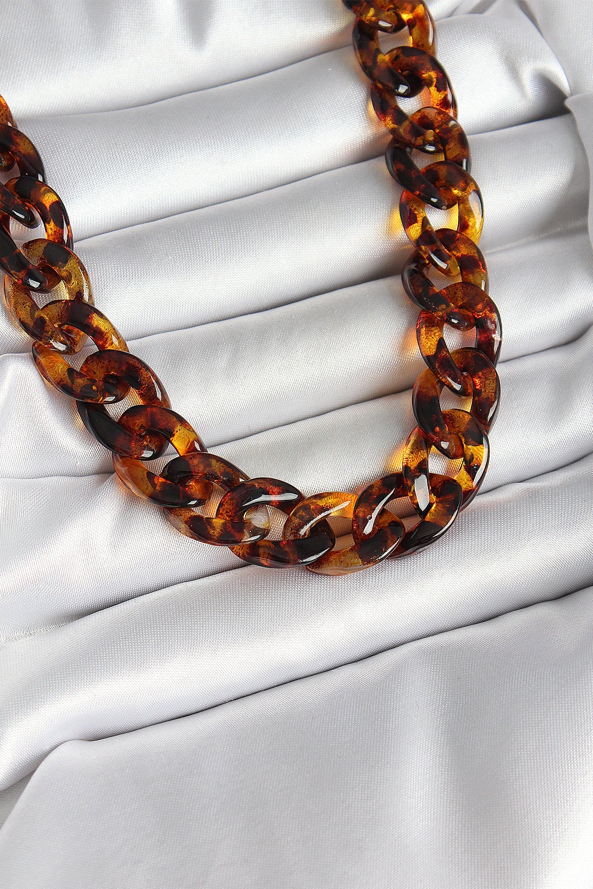 Leopar Desenli Mika Kalın Zincir Kadın Kolye