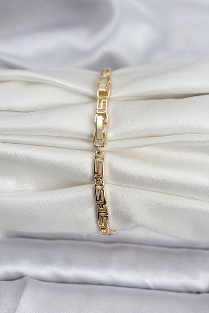 14K Gold Renk Kaplama Zirkon Taşlı Baget Model CM Kadın Bileklik