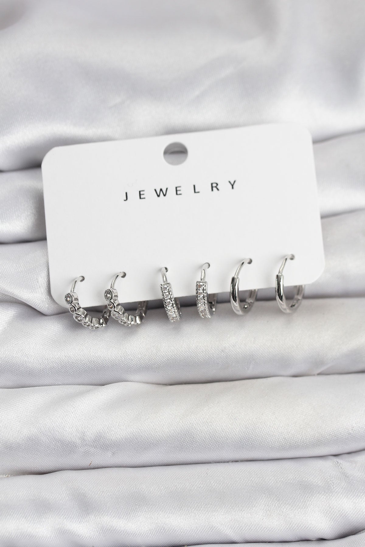 Brass Silver-Tone Women's Earrings Set with Zircon Detail
