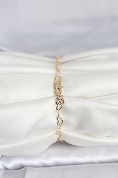 Gold-Tone Chain Heart Women's Bracelet
