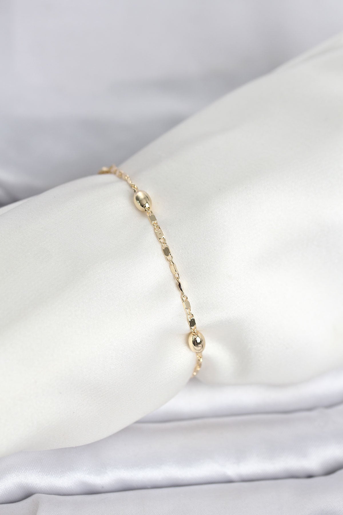 Gold-Tone Ball Teardrop Women's Bracelet