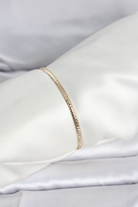 Gold-Tone Flat Chain Women's Bracelet