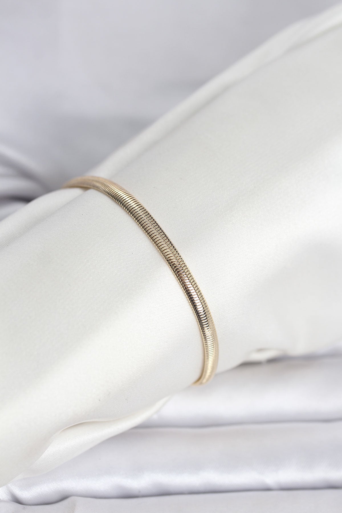 Gold-Tone Flat Snake Chain Snake Women's Bracelet