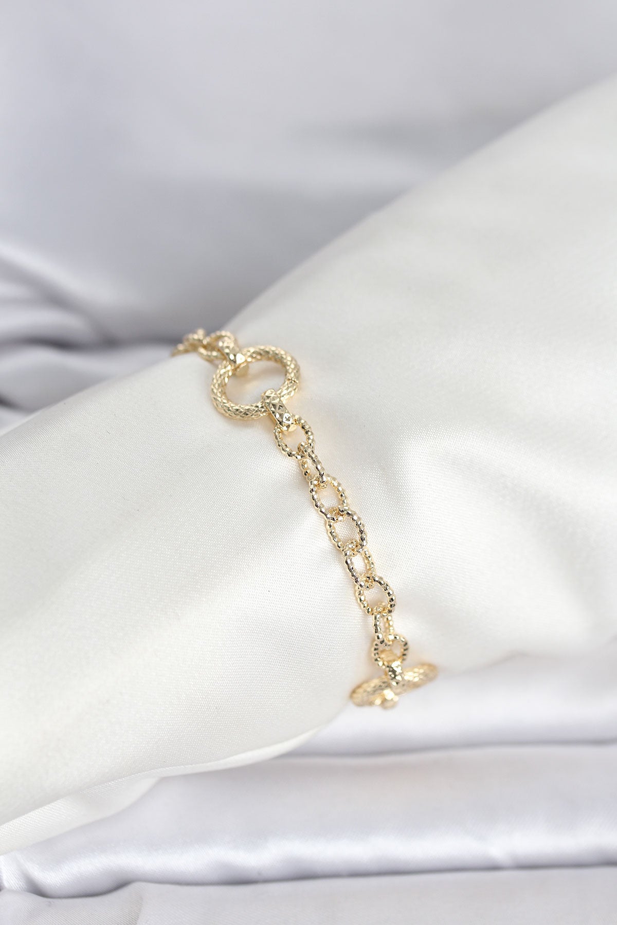 Gold-Tone Laser-Cut Link Chain Women's Bracelet