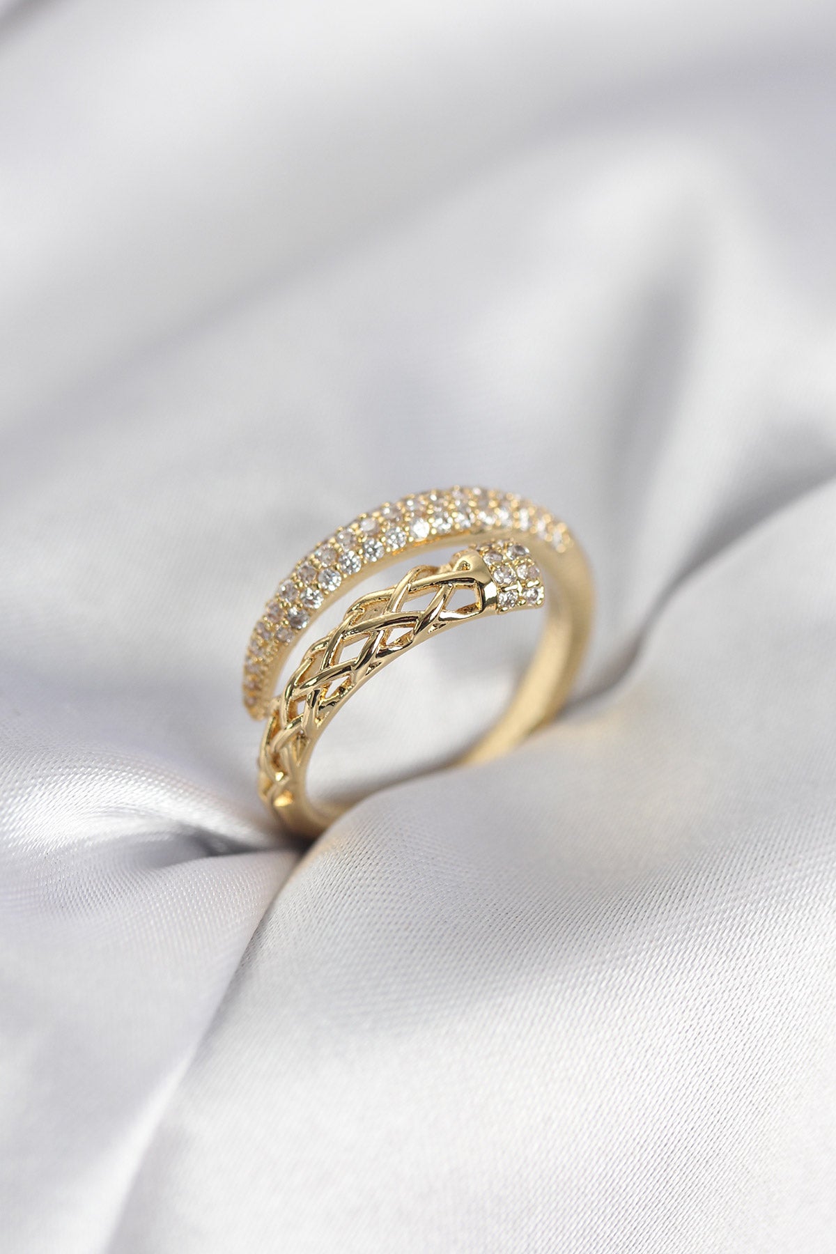 Gold-Tone Spiral Women's Ring with Zircon Detail