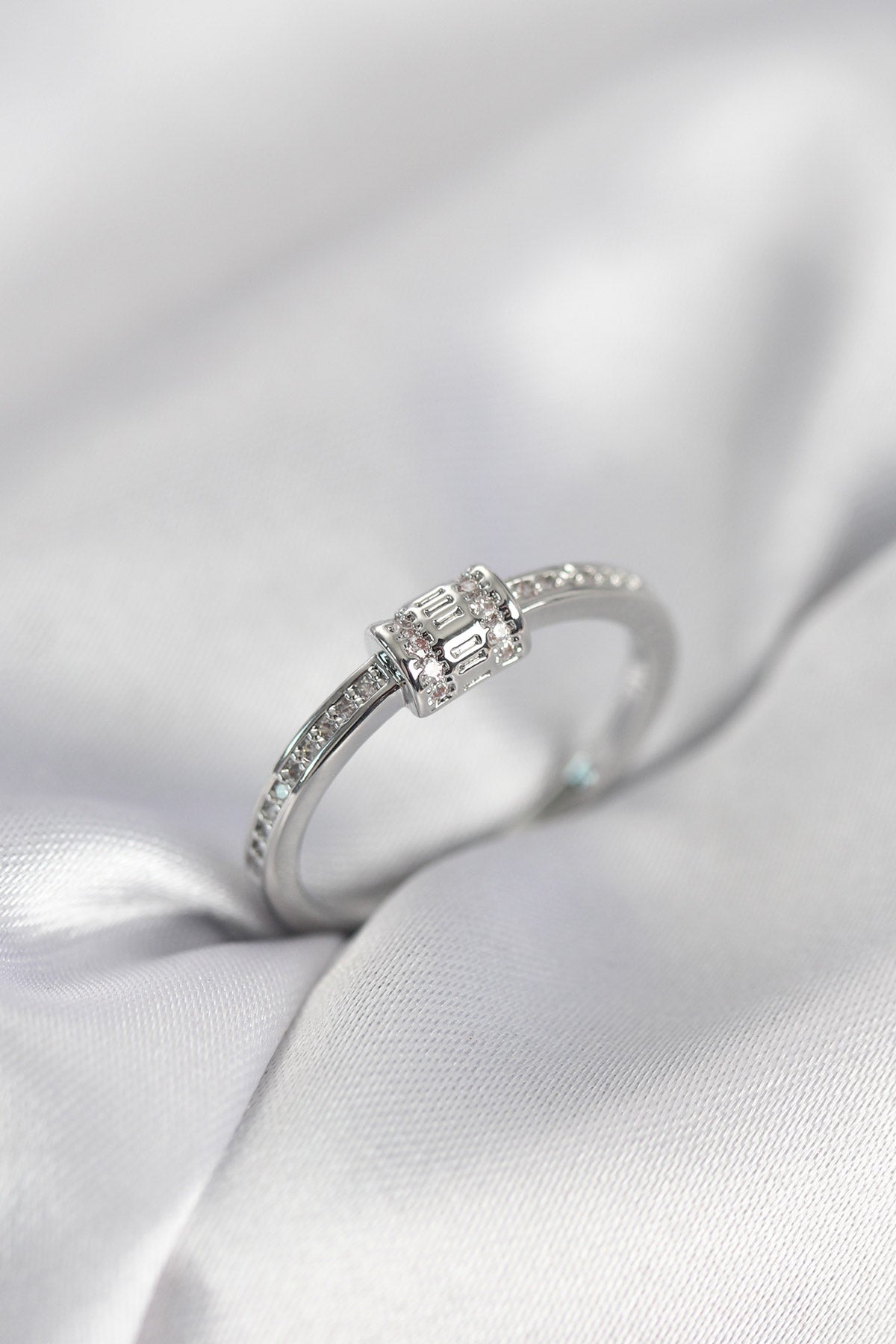 Brass Silver-Tone Women's Ring with Zircon Detail