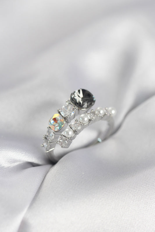Brass Silver-Tone Women's Ring with Zircon Detail and Pearl Detail
