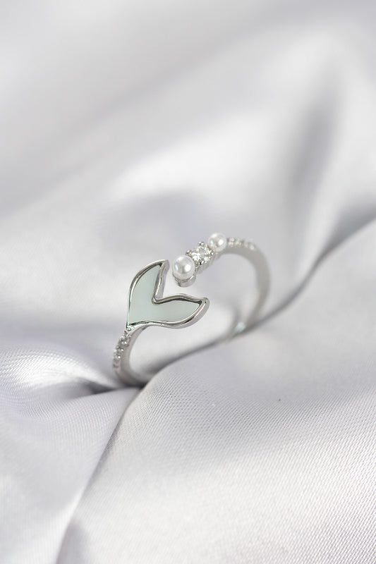 Silver-Tone Fish Tail Women's Ring