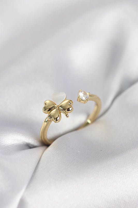 Gold-Tone Clover with Mother-of-Pearl Detail Women's Ring