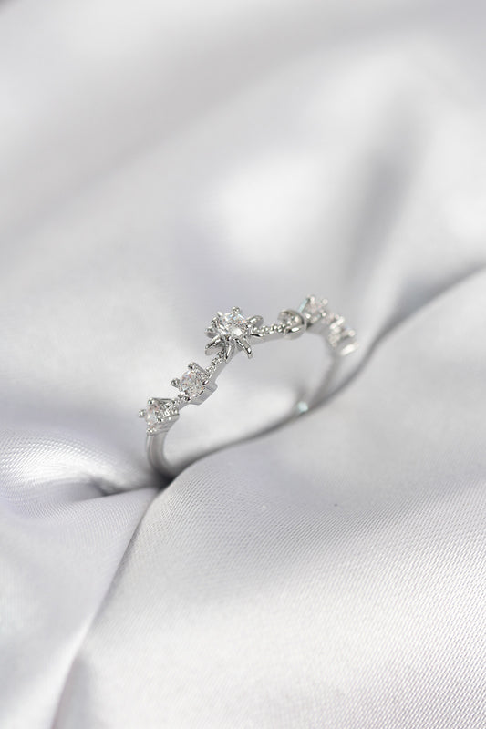 Silver-Tone Gece Temalı with Zircon Detail Women's Ring