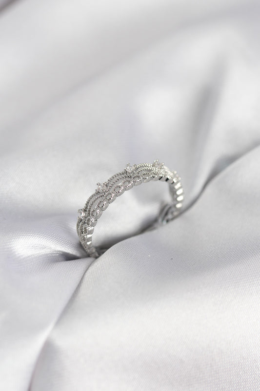 Silver-Tone Motif Pattern with Zircon Detail Women's Ring
