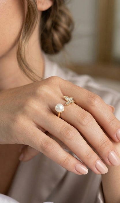 Butterfly with Pearl Detail Gold-Tone with Zircon Detail Women's Ring