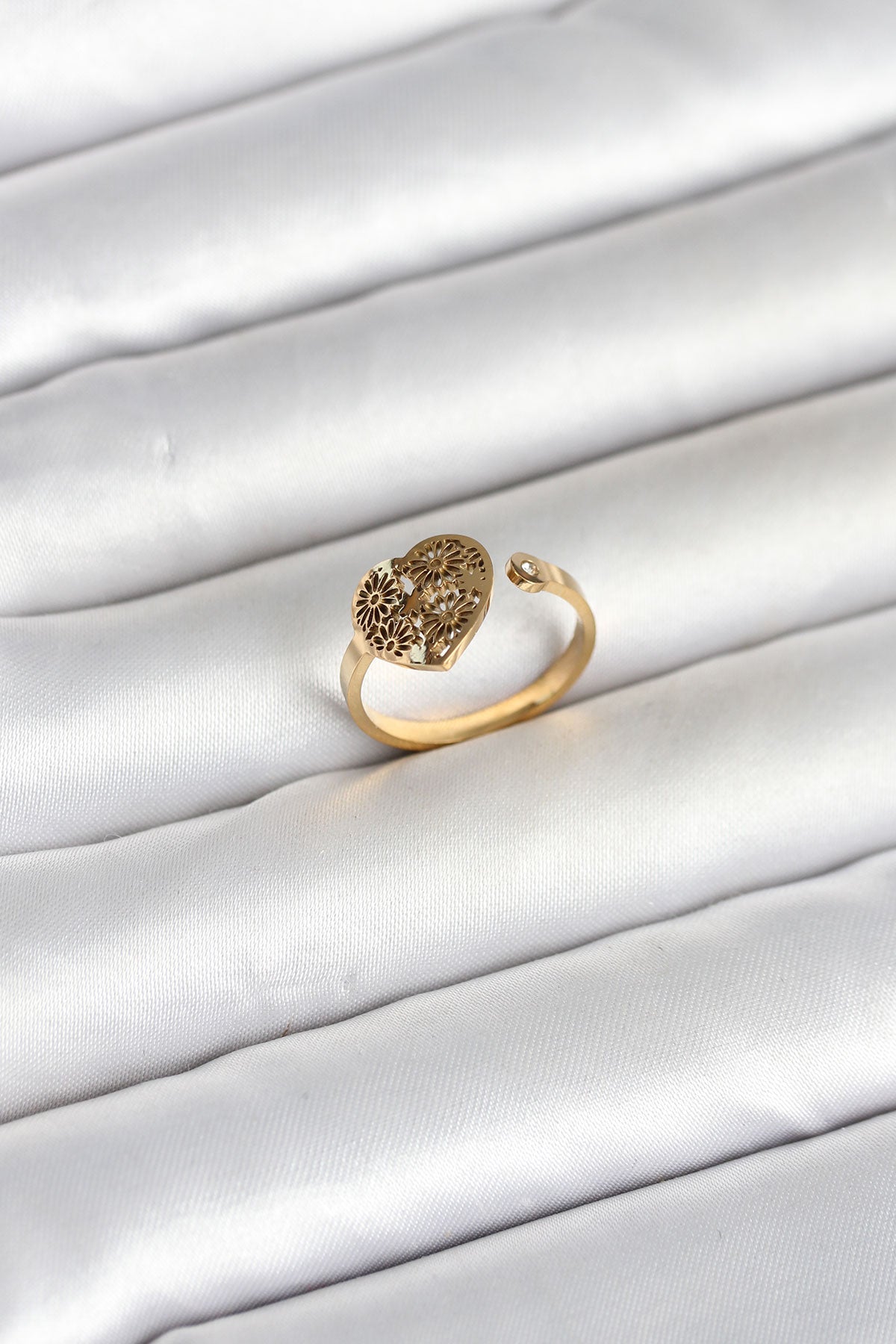 316L Stainless Steel Gold-Tone Heart Women's Ring