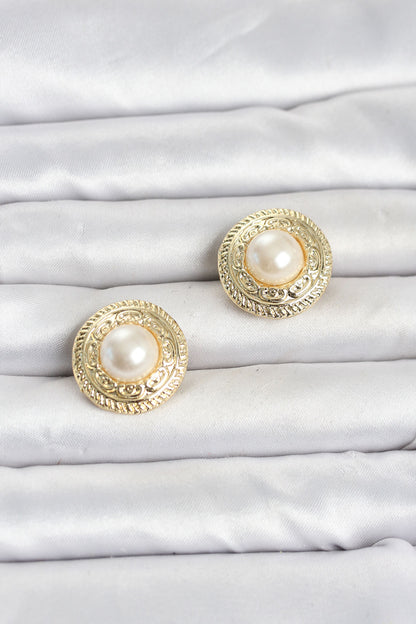 Gold-Tone Pearl Accent Brooch Pin