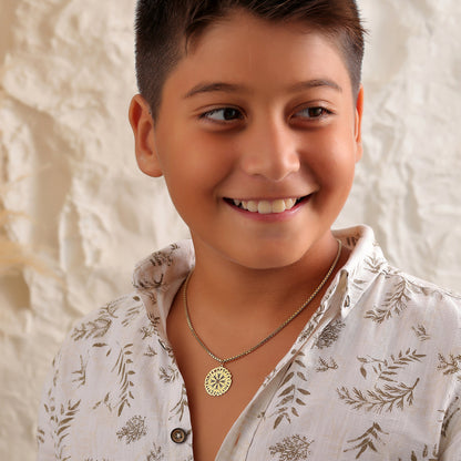 Sterling Silver Vegvisir Necklace: Norse Awe Helmet Protection Amulet