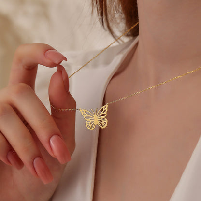 Dainty Dolphin Necklace: Silver or Gold  (Yellow / Rose / White)